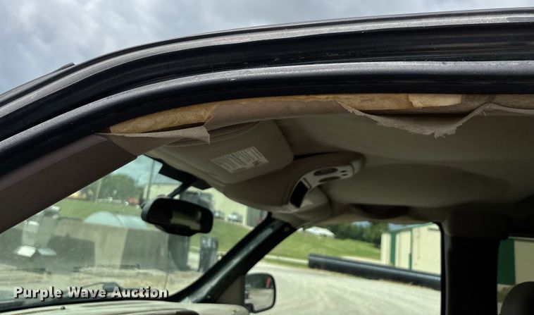 image for item EJ7632 2004 Chevrolet Silverado 1500 Ext. Cab pickup truck