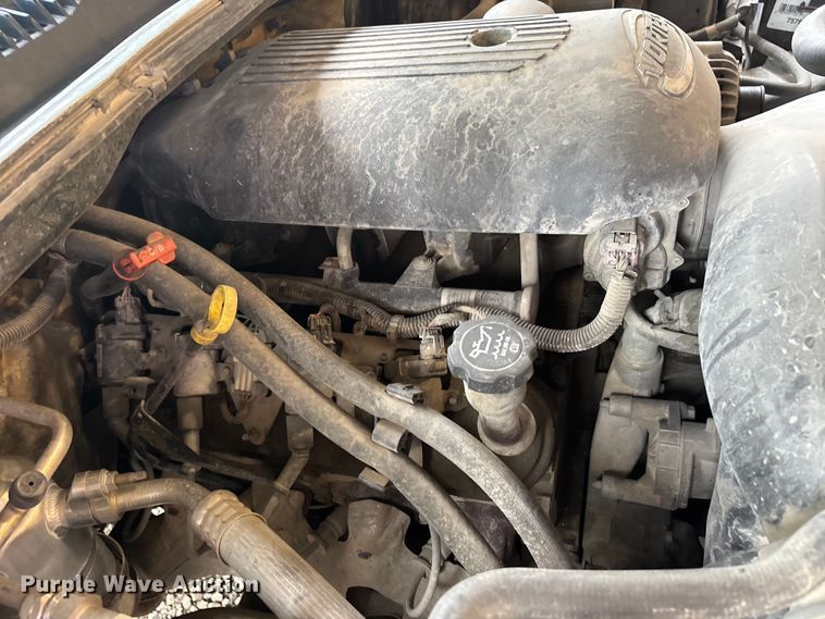 image for item EJ7632 2004 Chevrolet Silverado 1500 Ext. Cab pickup truck