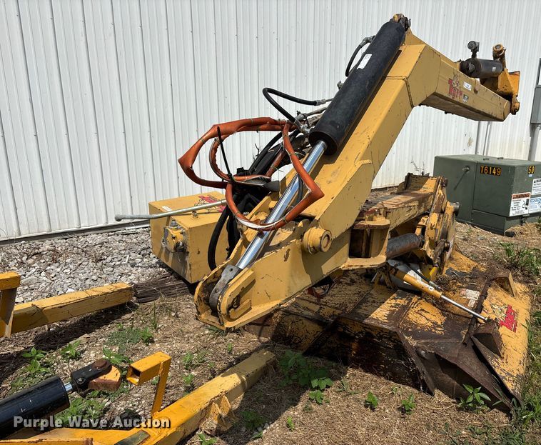 image for item EJ7633 Tiger side boom rotary mower