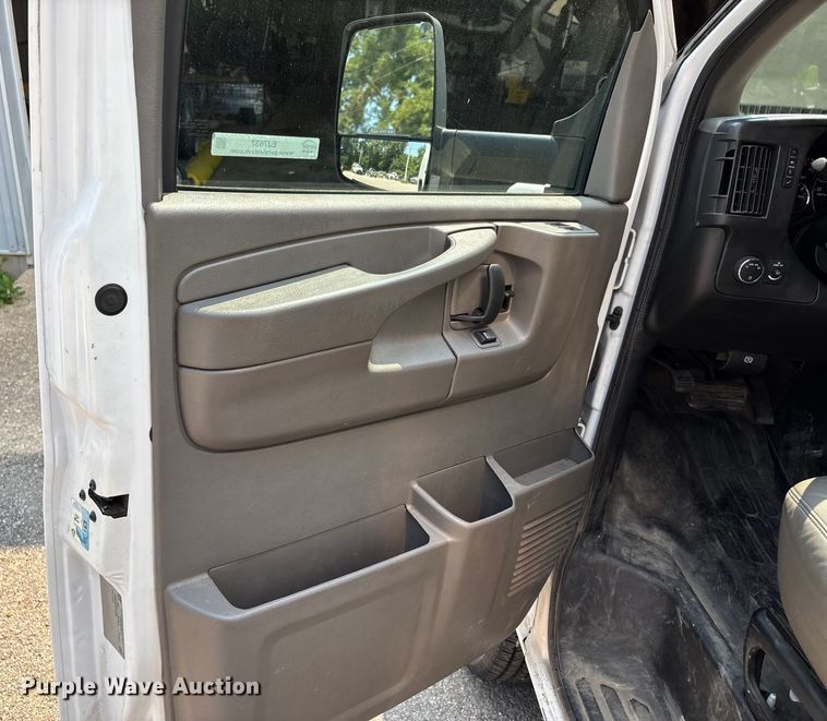 image for item EJ7637 2015 Chevrolet Express sewer inspection truck