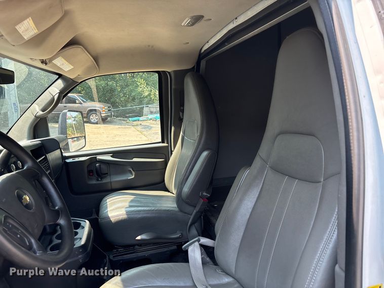 image for item EJ7637 2015 Chevrolet Express sewer inspection truck