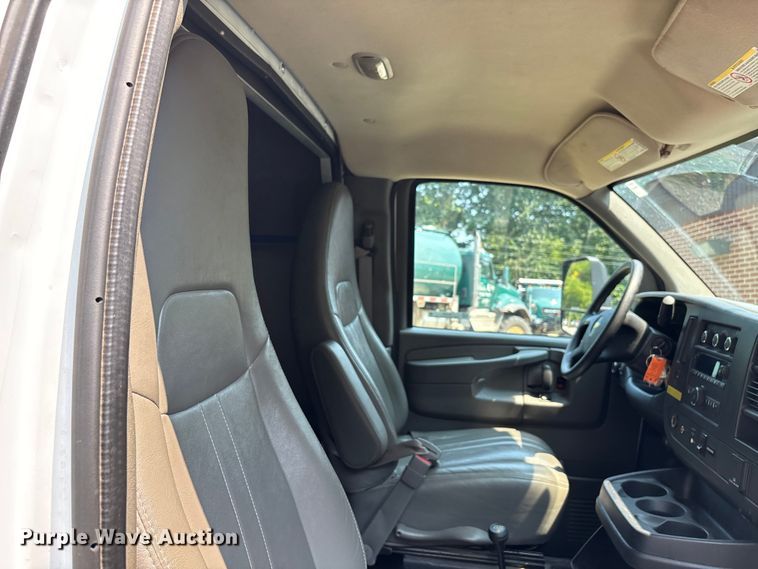 image for item EJ7637 2015 Chevrolet Express sewer inspection truck