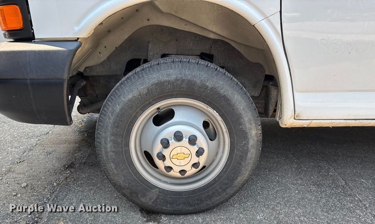 image for item EJ7637 2015 Chevrolet Express sewer inspection truck