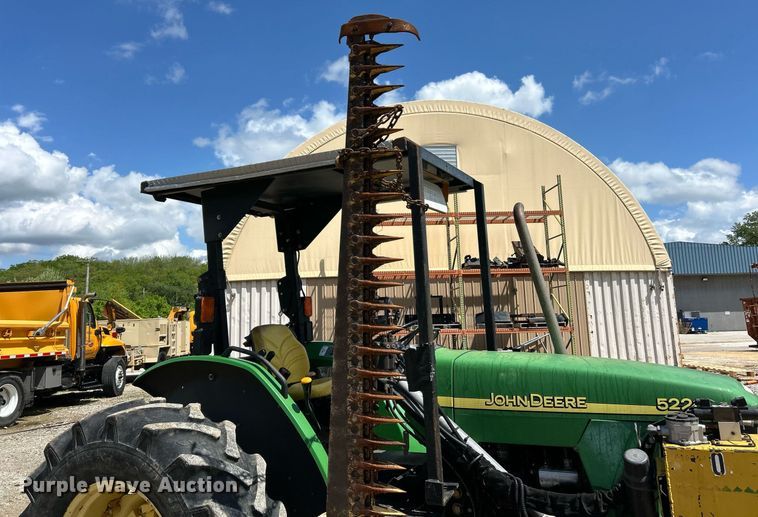 image for item EK8023 2003 John Deere 5220 tractor