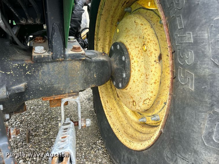 image for item EK8025 2005 John Deere 5325 tractor