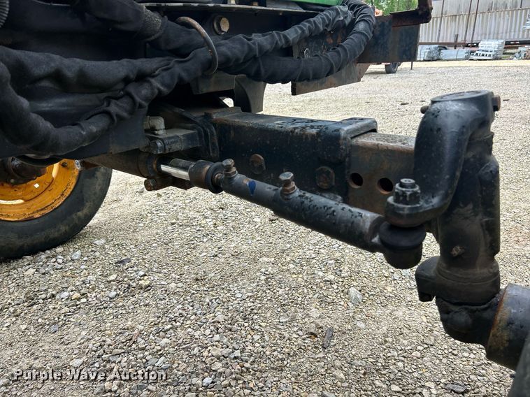 image for item EK8025 2005 John Deere 5325 tractor