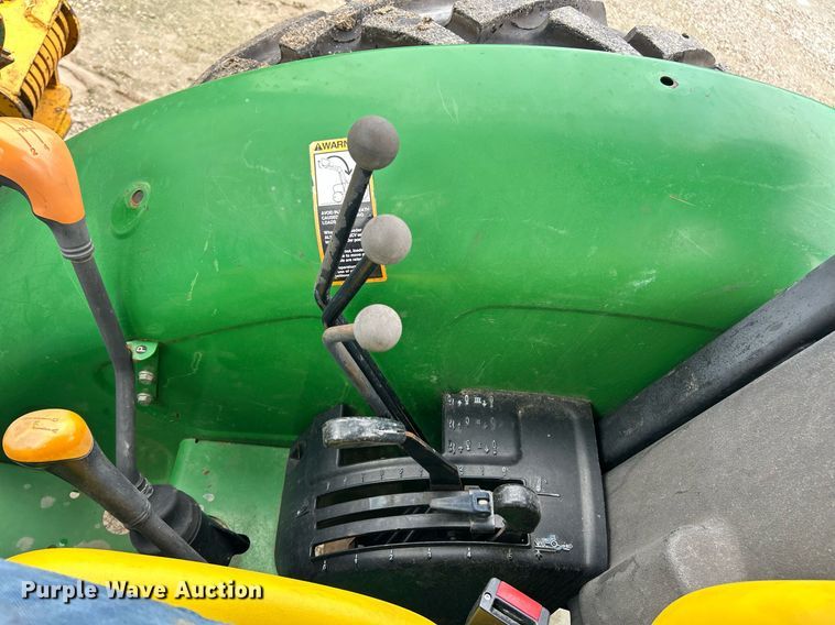 image for item EK8025 2005 John Deere 5325 tractor