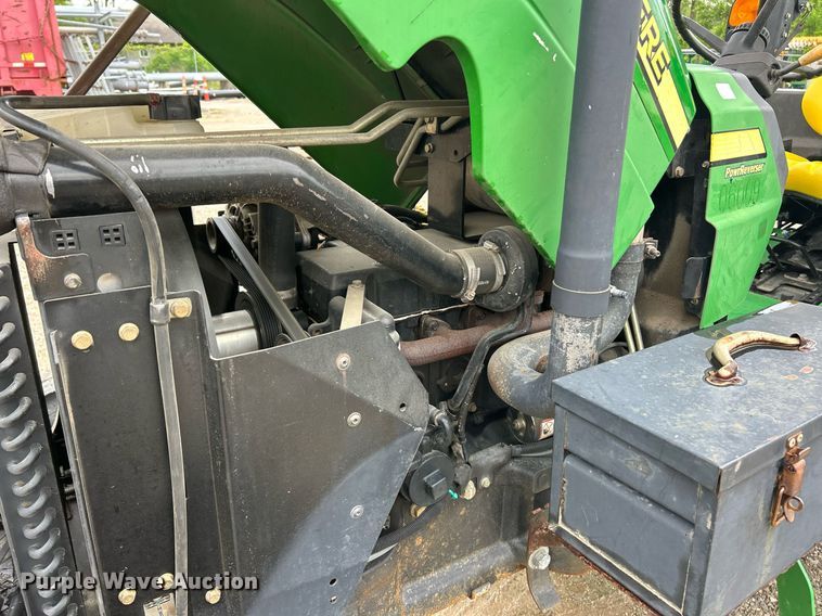 image for item EK8025 2005 John Deere 5325 tractor