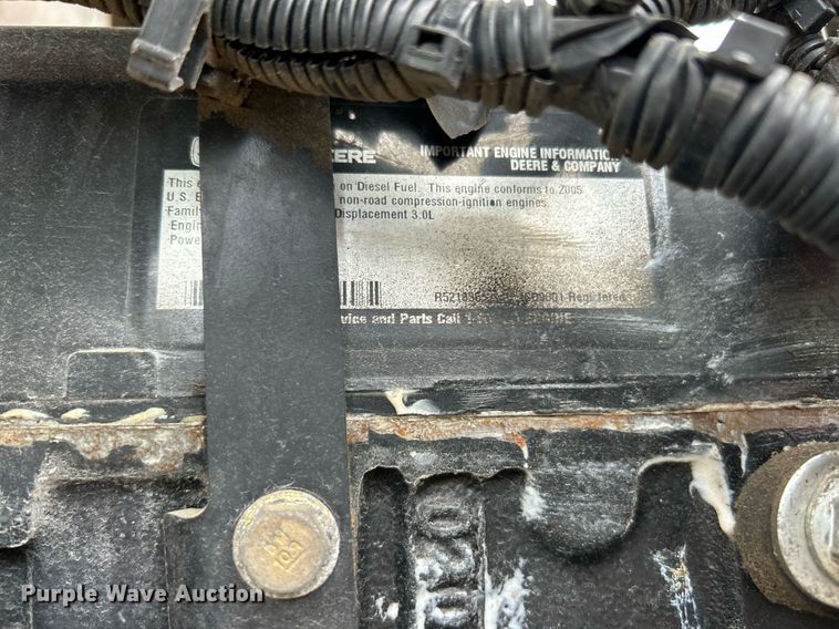 image for item EK8025 2005 John Deere 5325 tractor