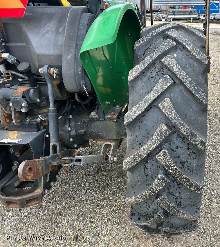 image for item EK8025 2005 John Deere 5325 tractor
