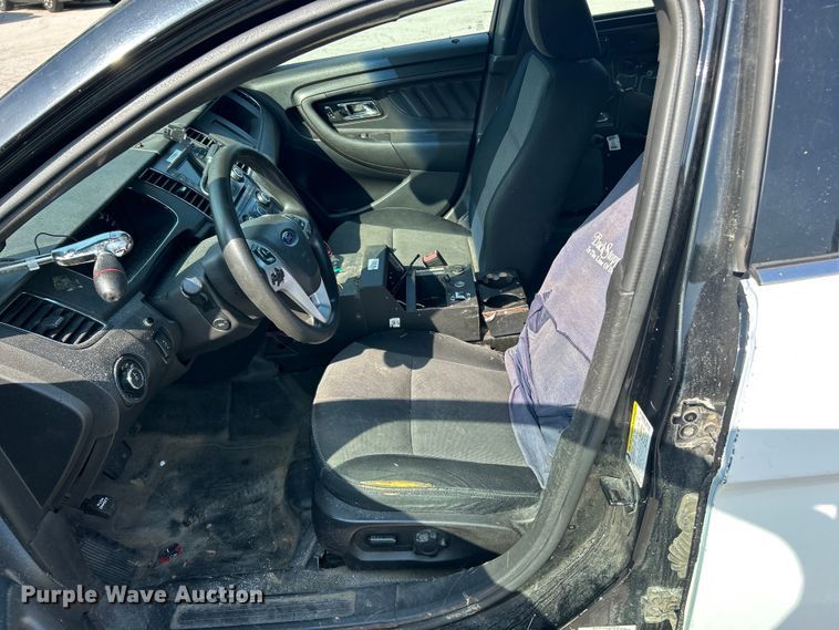 image for item EK8250 2015 Ford  Taurus Police Interceptor 