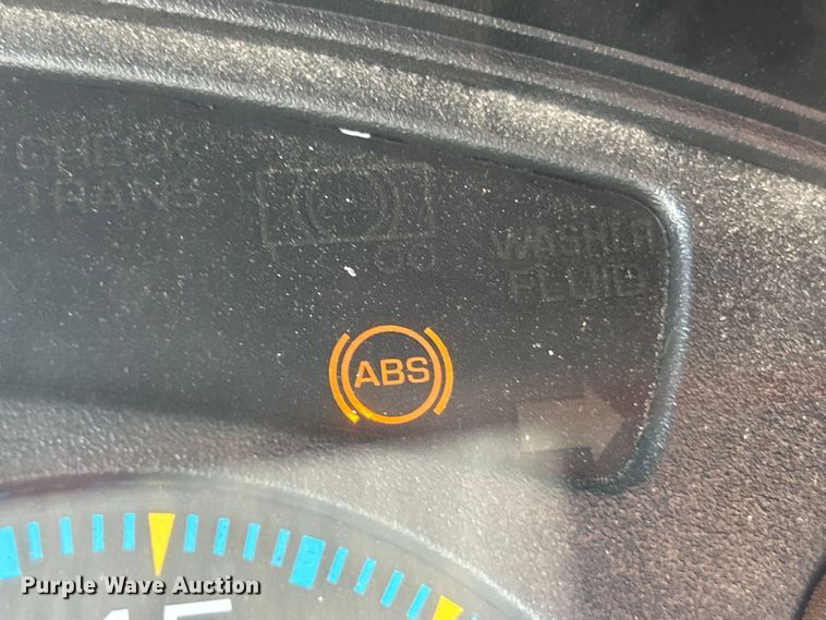 image for item EK8461 2006 International 7400 Crew Cab dump truck