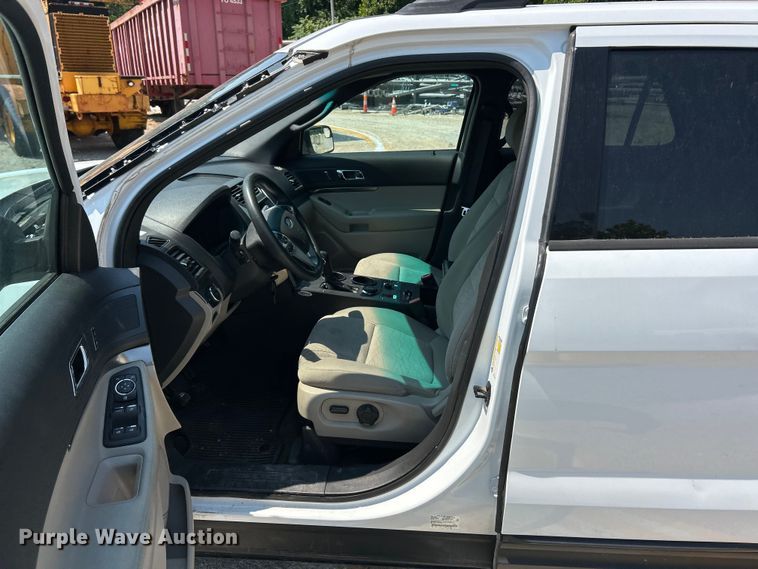 image for item EK8462 2015 Ford Explorer SUV