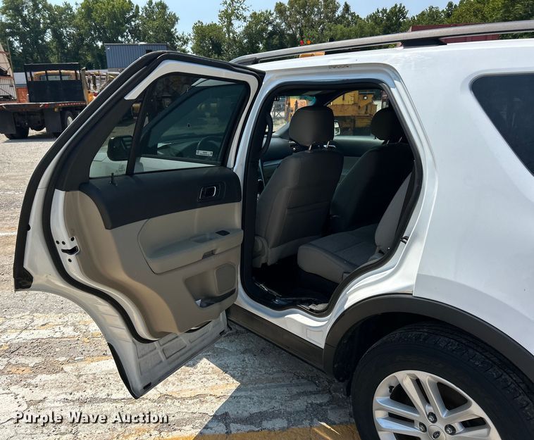 image for item EK8462 2015 Ford Explorer SUV