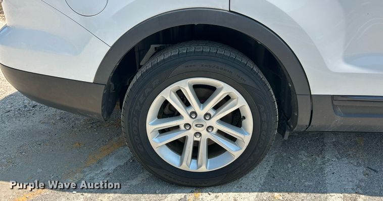 image for item EK8462 2015 Ford Explorer SUV