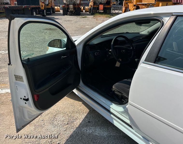 image for item EK8466 2010 Chevrolet Impala LS 