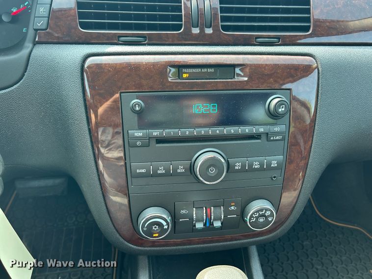 image for item EK8466 2010 Chevrolet Impala LS 