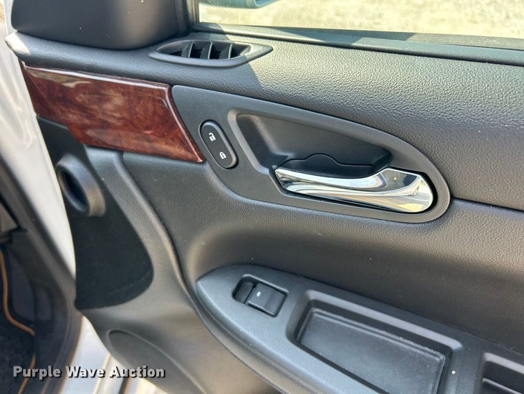 image for item EK8466 2010 Chevrolet Impala LS 