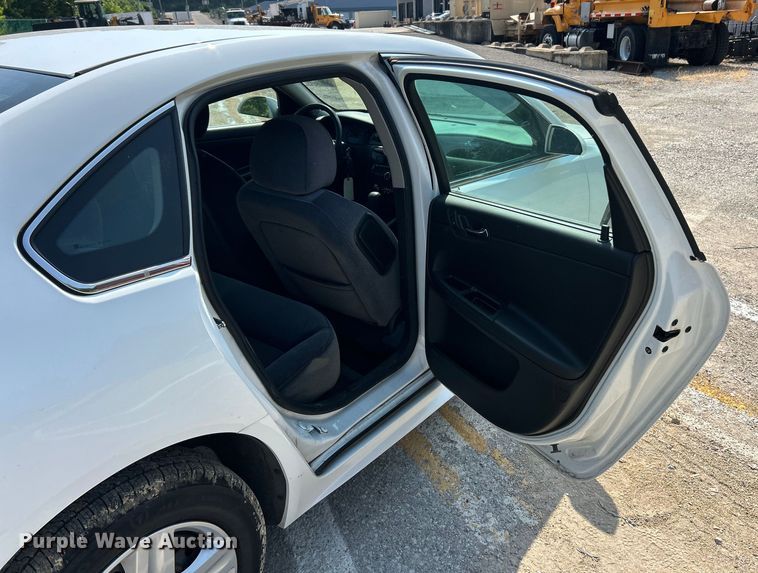 image for item EK8466 2010 Chevrolet Impala LS 