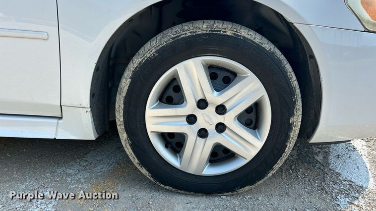 image for item EK8466 2010 Chevrolet Impala LS 