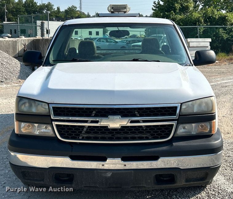 image for item EK8470 2006 Chevrolet Silverado 1500 pickup truck
