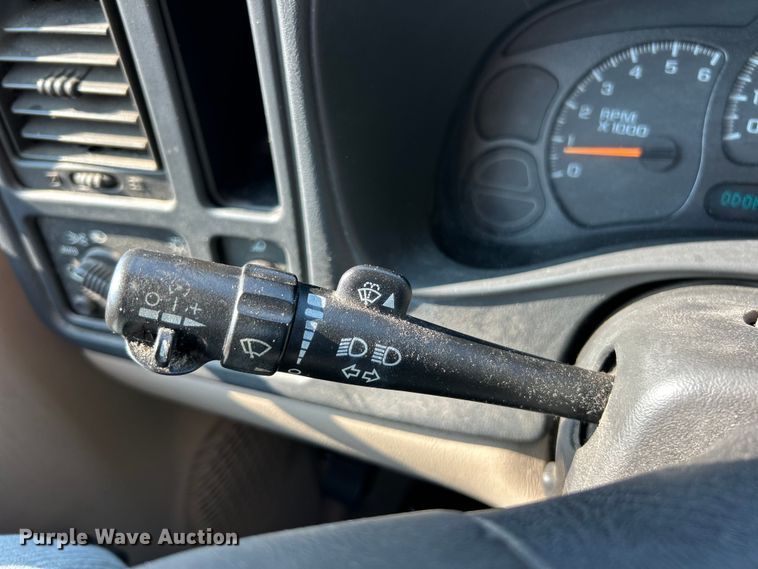 image for item EK8470 2006 Chevrolet Silverado 1500 pickup truck