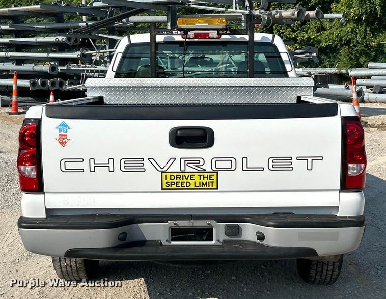 image for item EK8471 2005 Chevrolet Silverado 1500 pickup truck