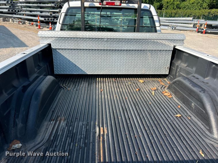 image for item EK8471 2005 Chevrolet Silverado 1500 pickup truck