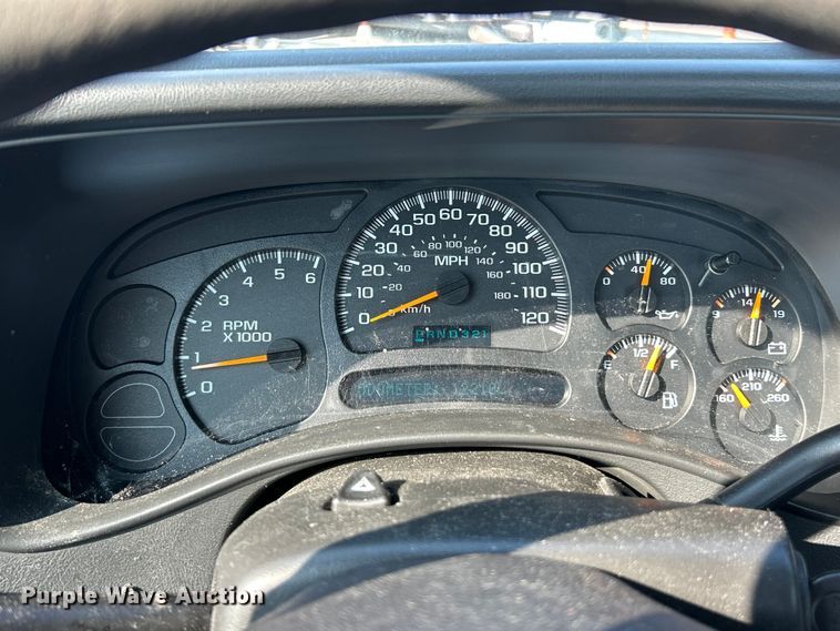 image for item EK8471 2005 Chevrolet Silverado 1500 pickup truck