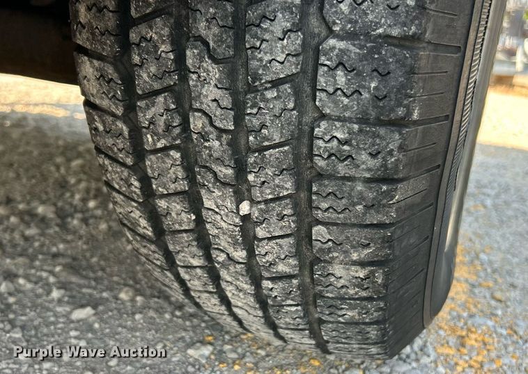 image for item EK8471 2005 Chevrolet Silverado 1500 pickup truck