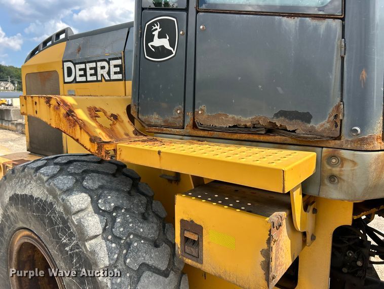 image for item EK8473 2009 John Deere 544K high lift wheel loader