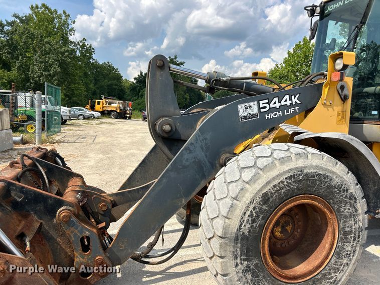 image for item EK8473 2009 John Deere 544K high lift wheel loader