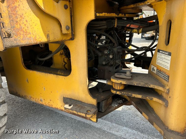 image for item EK8473 2009 John Deere 544K high lift wheel loader