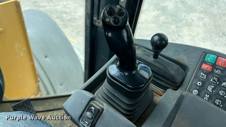 image for item EK8473 2009 John Deere 544K high lift wheel loader