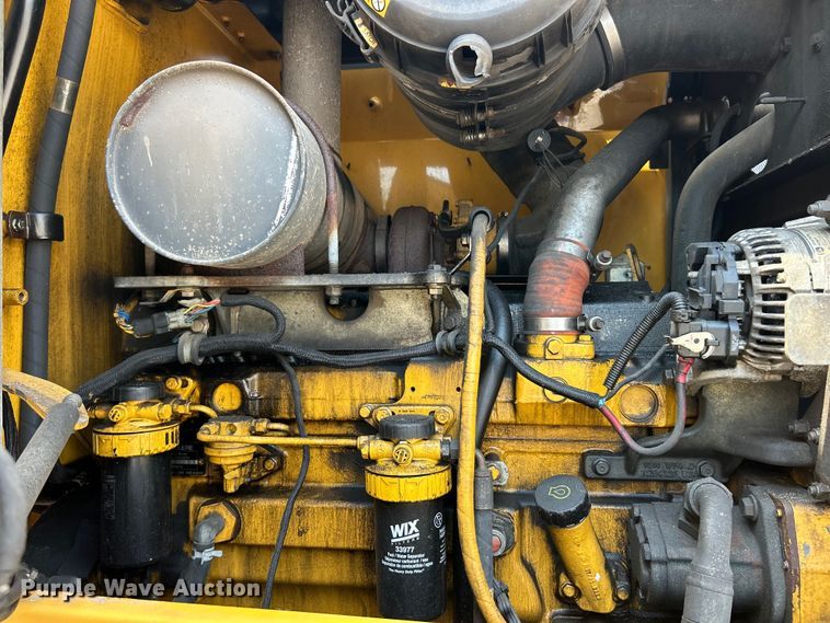 image for item EK8473 2009 John Deere 544K high lift wheel loader