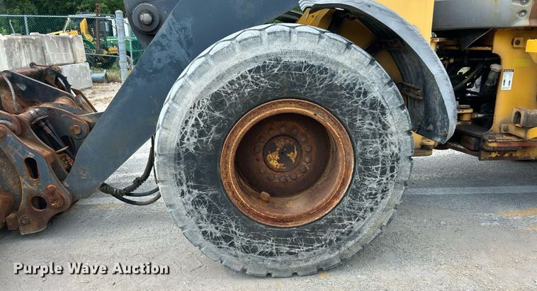 image for item EK8473 2009 John Deere 544K high lift wheel loader