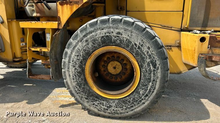 image for item EK8473 2009 John Deere 544K high lift wheel loader