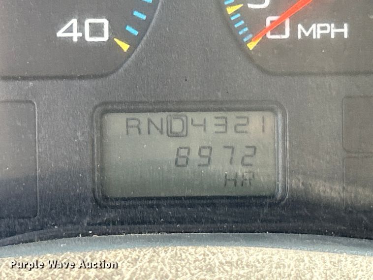 image for item EK8474 2006 International 7400 flatbed truck