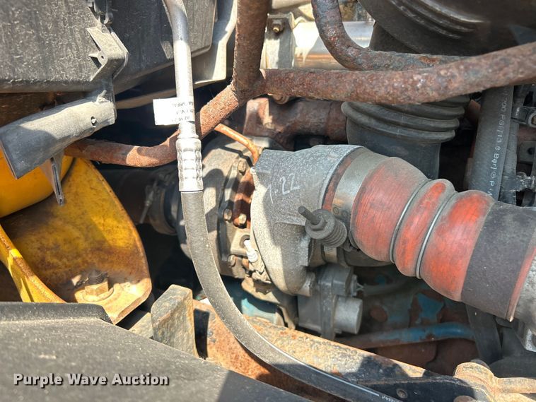 image for item EK8474 2006 International 7400 flatbed truck