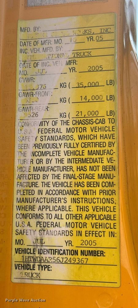 image for item EK8474 2006 International 7400 flatbed truck