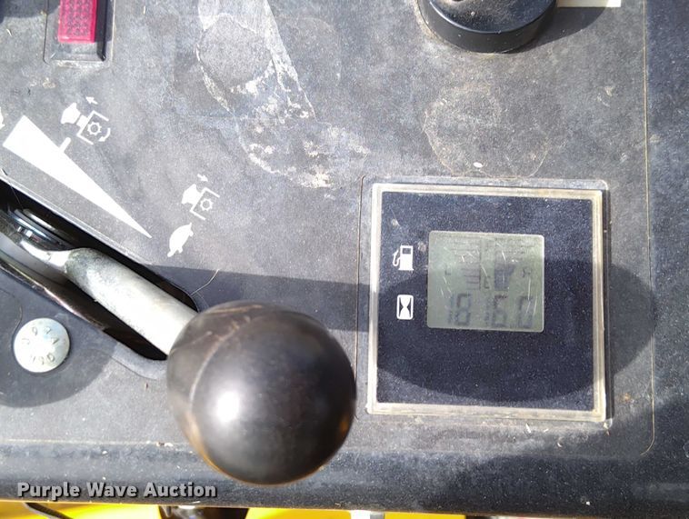 image for item EM8033 2015 Hustler Super Z Hyperdrive ZTR lawn mower