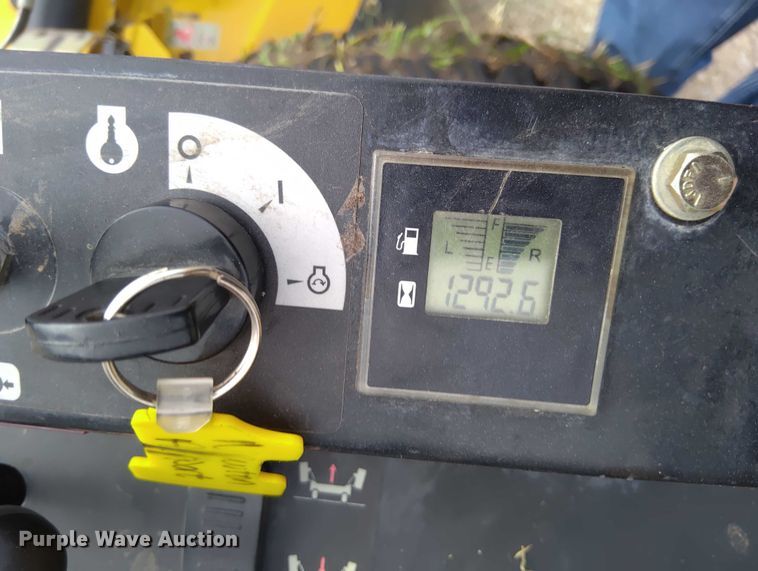 image for item EM8034 2015 Hustler Super 104 ZTR lawn mower