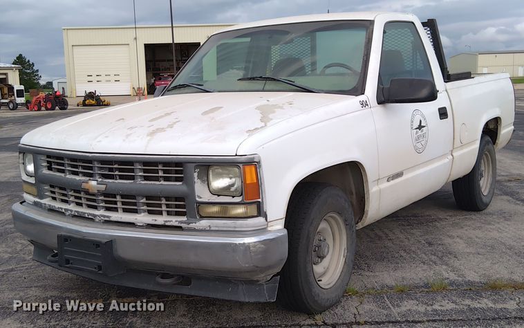 image for item EM8035 1998 Chevrolet 1500 pickup truck