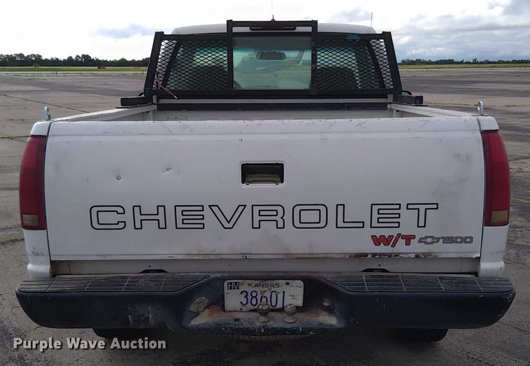 image for item EM8035 1998 Chevrolet 1500 pickup truck