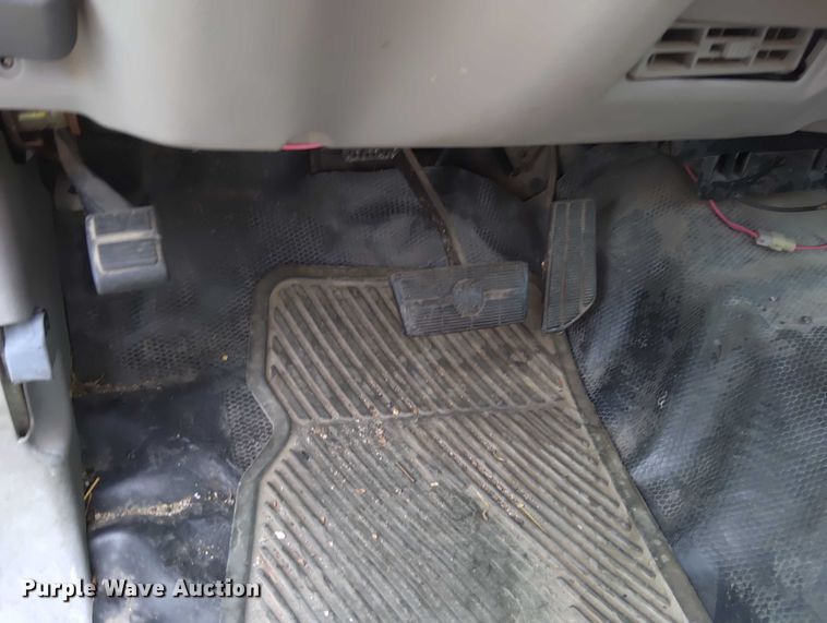 image for item EM8035 1998 Chevrolet 1500 pickup truck