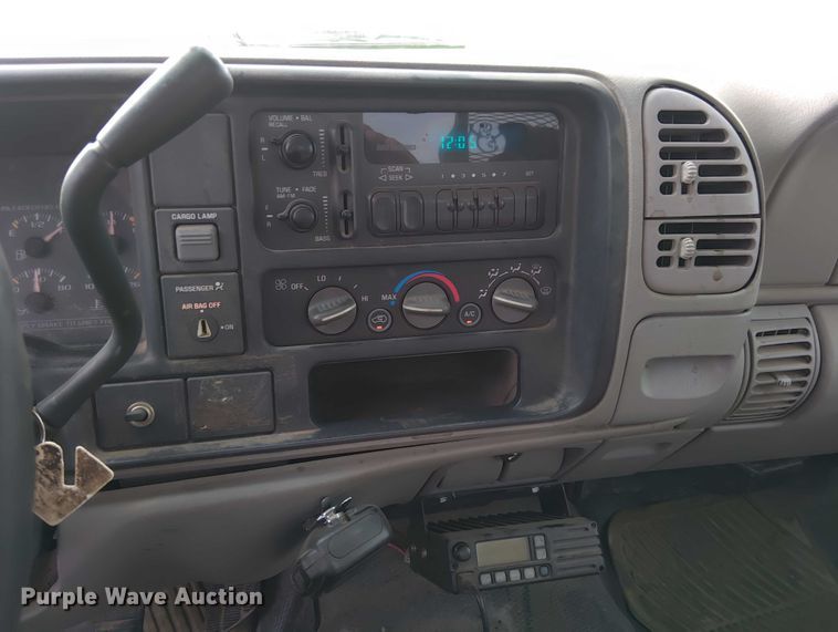 image for item EM8035 1998 Chevrolet 1500 pickup truck