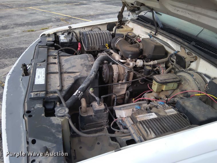 image for item EM8035 1998 Chevrolet 1500 pickup truck