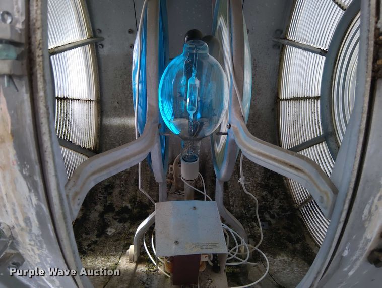 image for item EM8036 Crouse-Hinds DCB 35 rotating beacon