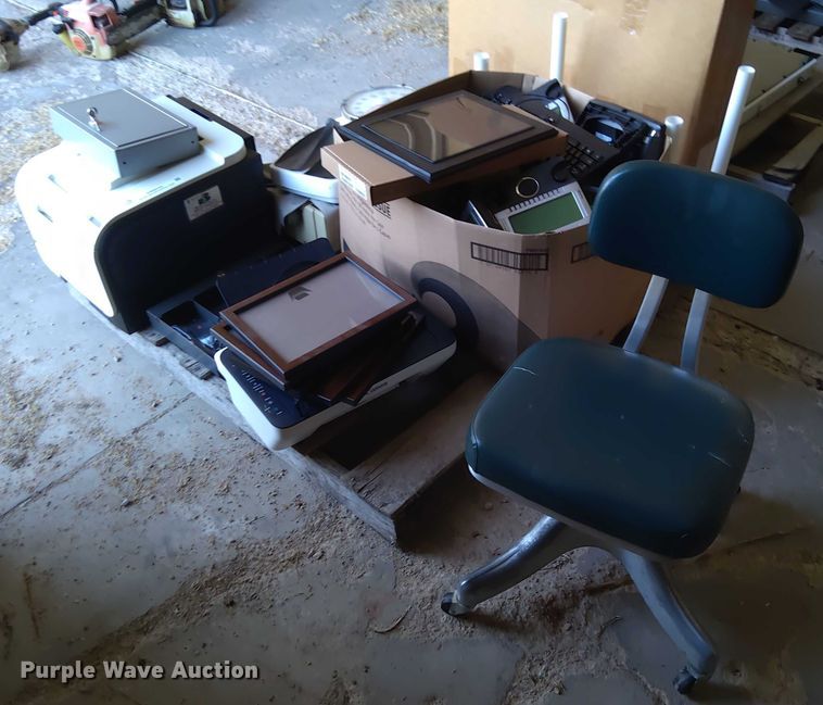 image for item EM8045 Office supplies