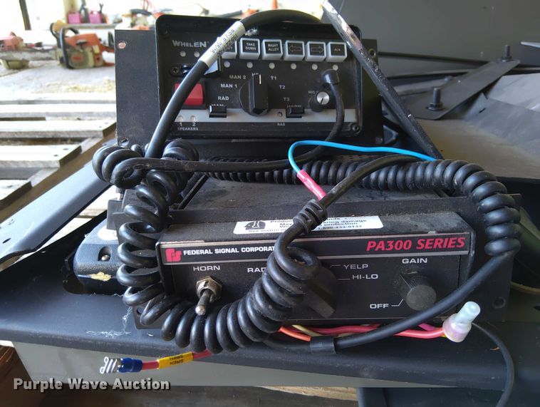 image for item EM8046 Law enforcement equipment